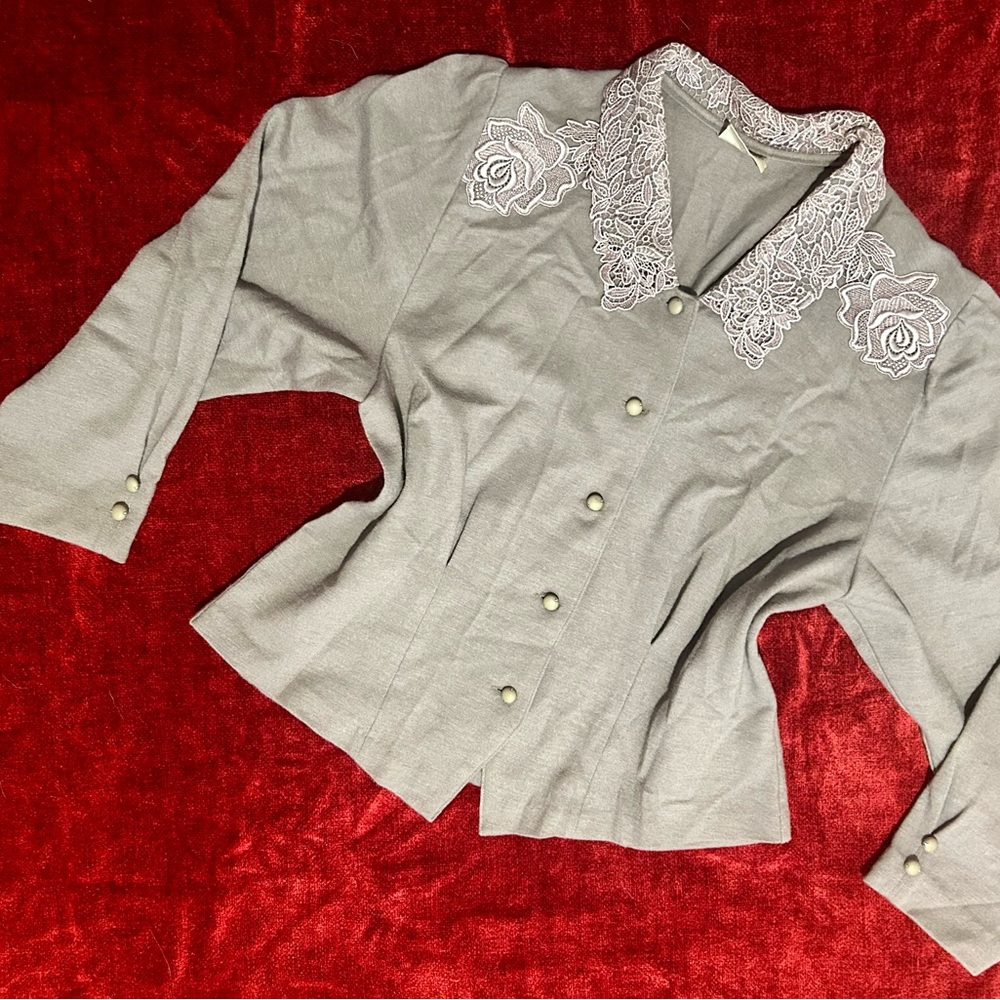 Alden Gray Blouse with Lace Collar